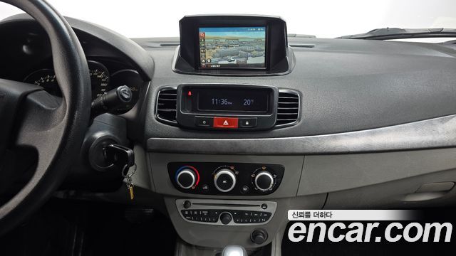 Renault Korea SM3 SE 2011 — фото 14