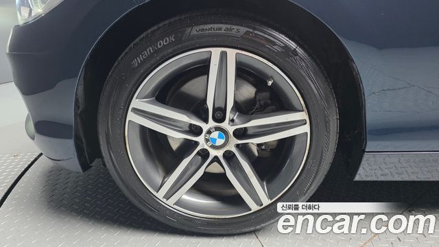 BMW 1 Series (F20) 118d Sport 5Door 2016 — фото 5