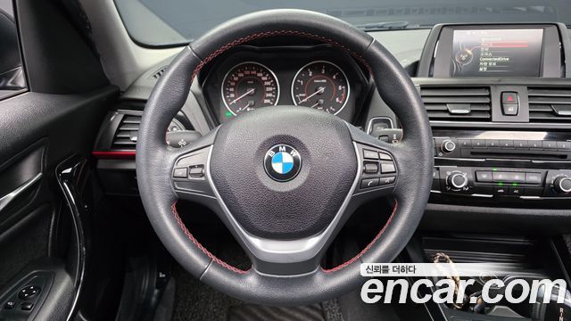 BMW 1 Series (F20) 118d Sport 5Door 2016 — фото 17