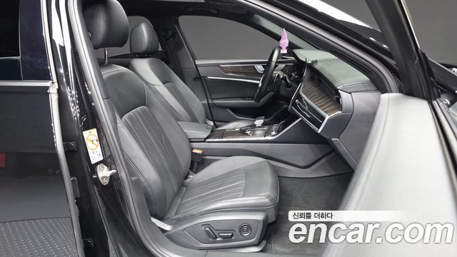 Audi A6 (C8) 45 TFSI Premium 2022 — фото 11