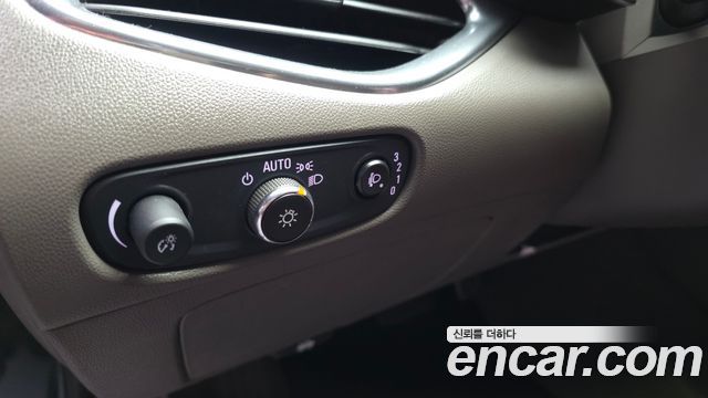 Chevrolet Malibu 1.5 Turbo LTZ 2017 — фото 30