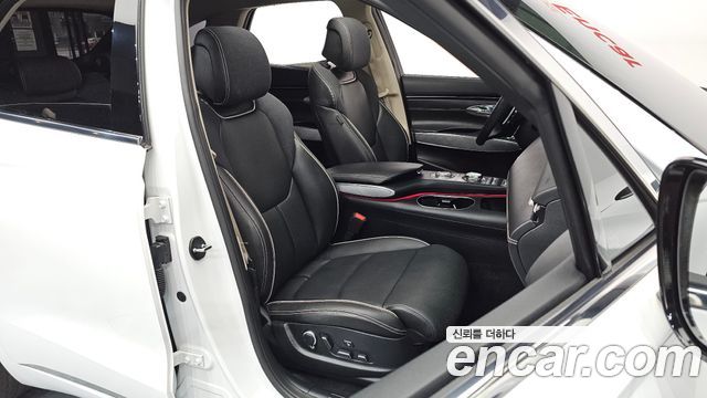 Genesis Electrified (GV70) e-AWD 2022 — фото 10