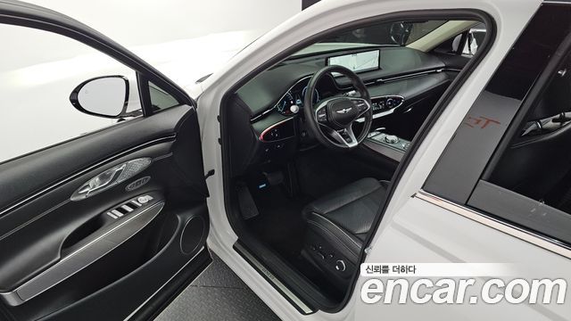 Genesis Electrified (GV70) e-AWD 2022 — фото 11