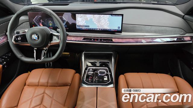 BMW 7 Series (G70) 740i xDrive M Sport 2024 — фото 7