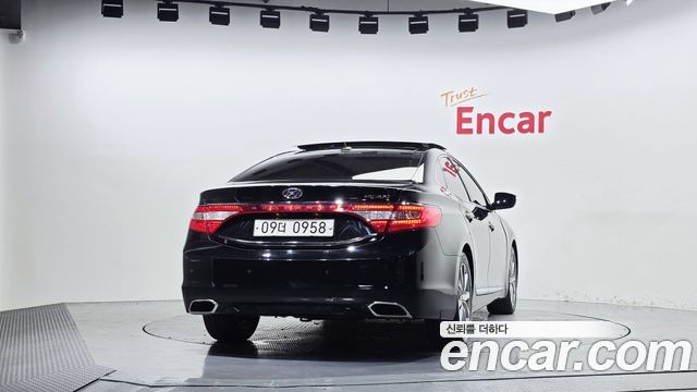 Hyundai Grandeur (HG) HG300 Exclusive 2016 — фото 4