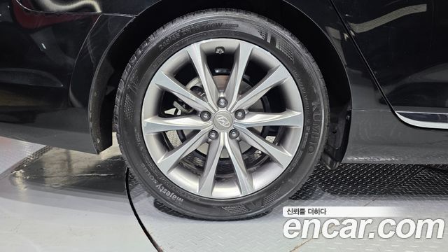 Hyundai Grandeur (HG) HG300 Exclusive 2016 — фото 5