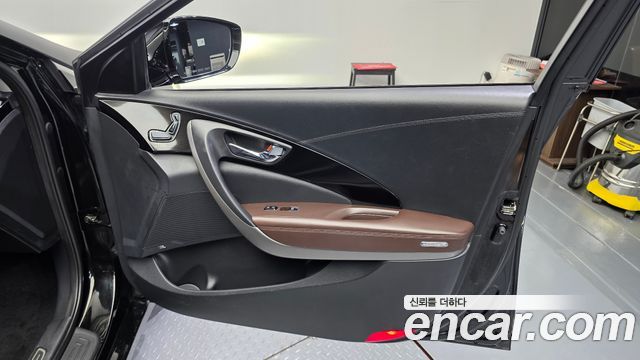 Hyundai Grandeur (HG) HG300 Exclusive 2016 — фото 24