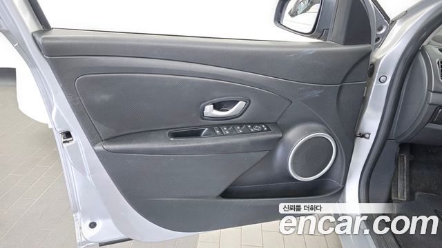 Renault Korea SM3 Neo LE 2019 — фото 24