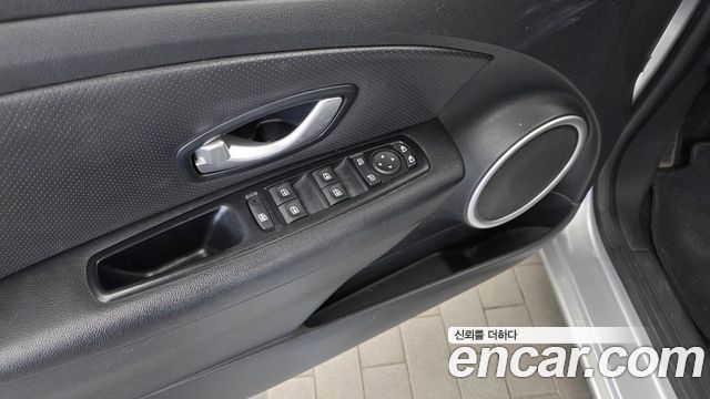Renault Korea SM3 Neo LE 2019 — фото 28