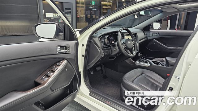 Kia K5 2.4 GDI Noblesse 2011 — фото 10