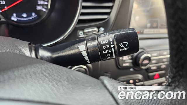 Kia K5 2.4 GDI Noblesse 2011 — фото 18