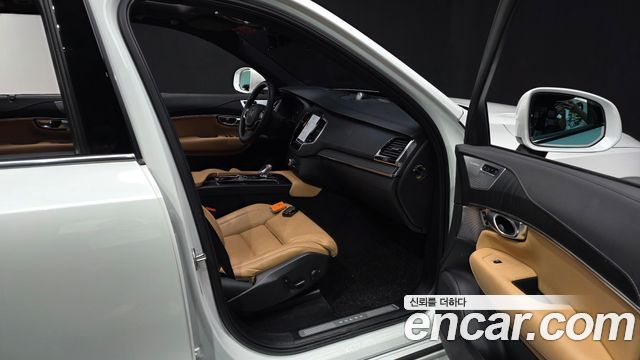 Volvo XC90 (II) B6 Ultimate Bright 2023 — фото 11