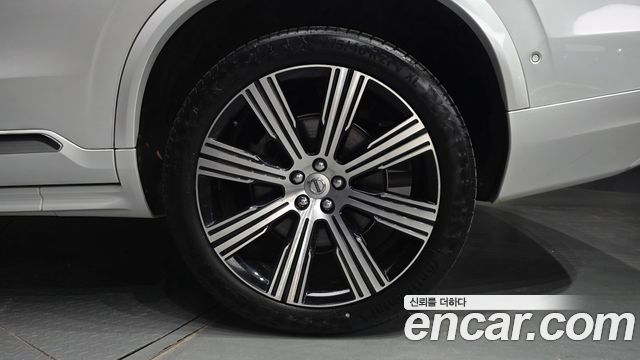 Volvo XC90 (II) B6 Ultimate Bright 2023 — фото 21