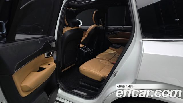 Volvo XC90 (II) B6 Ultimate Bright 2023 — фото 26