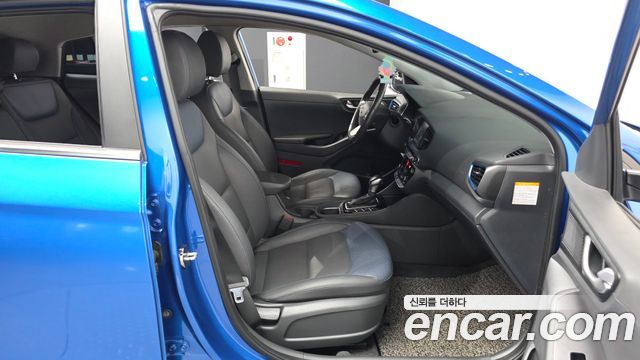 Hyundai Ioniq Hybrid N 2018 — фото 11