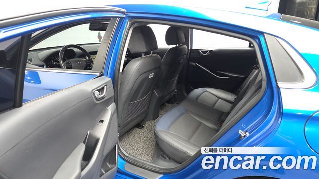 Hyundai Ioniq Hybrid N 2018 — фото 26