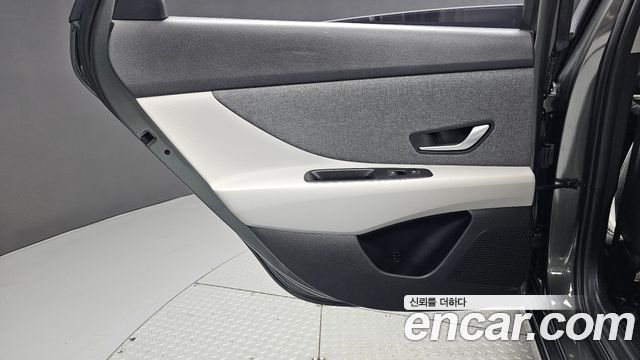 Hyundai Avante (CN7) 1.6 Inspiration 2023 — фото 25