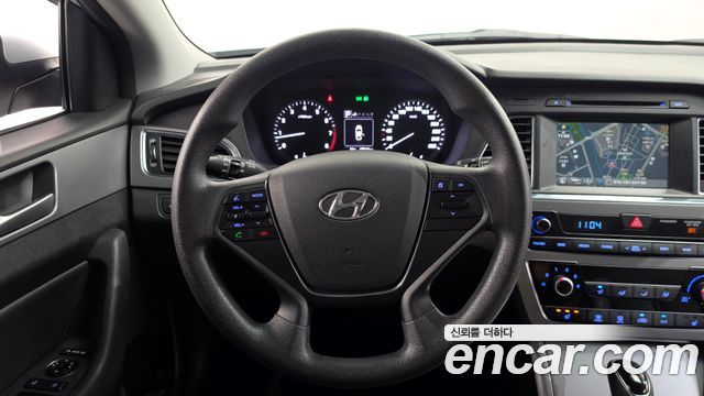 Hyundai Sonata (LF) 2.0 Style Special 2016 — фото 12