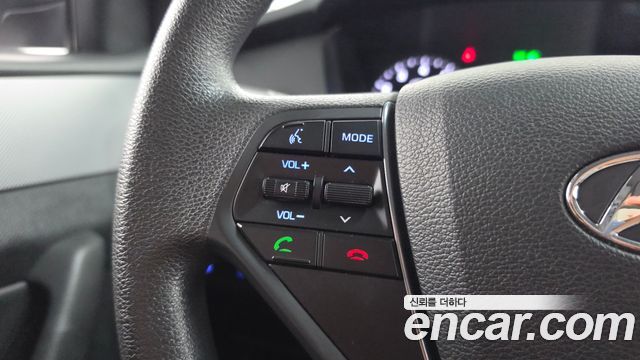 Hyundai Sonata (LF) 2.0 Style Special 2016 — фото 17