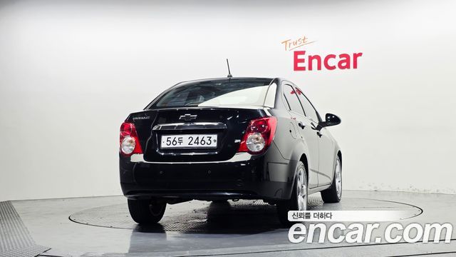 Chevrolet Aveo Sedan LT Luxury 2013 — фото 4