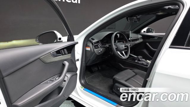 Audi A4 (B9) 45 TFSI Quattro Premium 2023 — фото 10