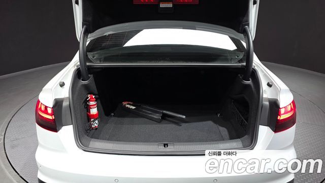 Audi A4 (B9) 45 TFSI Quattro Premium 2023 — фото 33