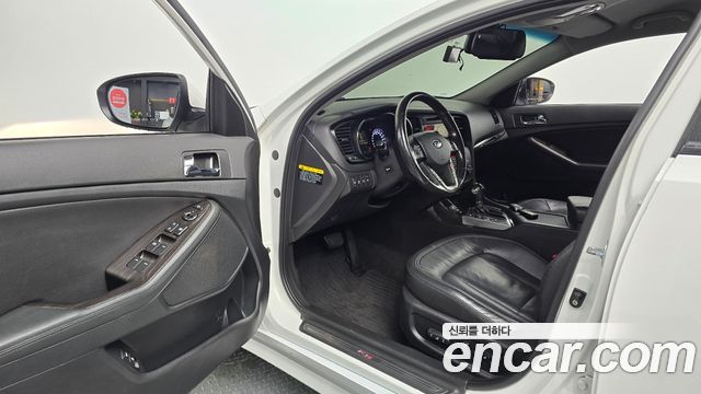 Kia K5 2.0 Prestige Standard 2013 — фото 10