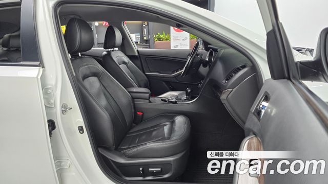 Kia K5 2.0 Prestige Standard 2013 — фото 11
