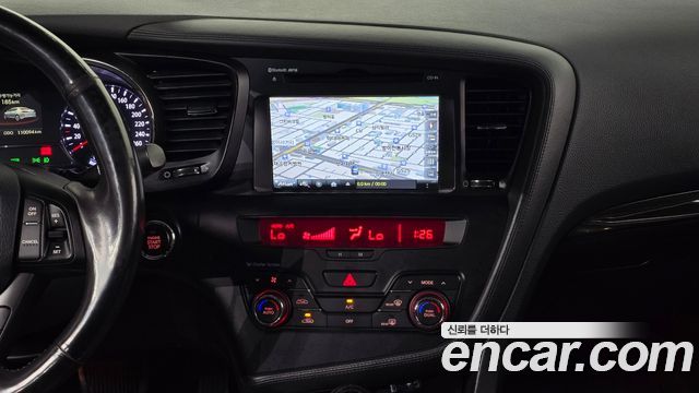 Kia K5 2.0 Prestige Standard 2013 — фото 17