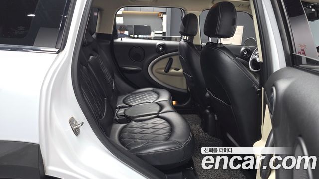 MINI Cooper D Countryman SE 1st 2012 — фото 16