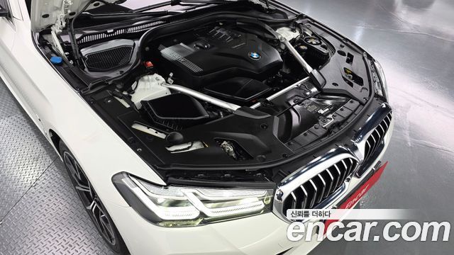 BMW 5 Series (G30) 530i M Sport Package 2021 — фото 6