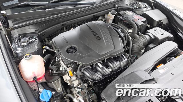 Hyundai Grandeur (GN7) 2,5 Gasoline 2WD Exclusive 2023 — фото 6