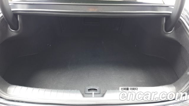 Hyundai Grandeur (GN7) 2,5 Gasoline 2WD Exclusive 2023 — фото 20