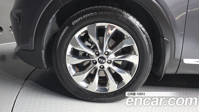 Kia Sorento Diesel 2.2 2WD Noblesse 2019 — фото 5