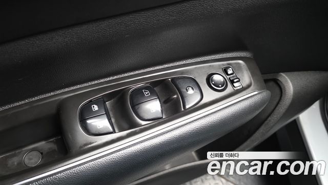Renault Korea QM6 Gasoline 2WD LE 2018 — фото 27