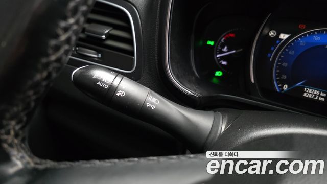 Renault Korea QM6 Gasoline 2WD LE 2018 — фото 29