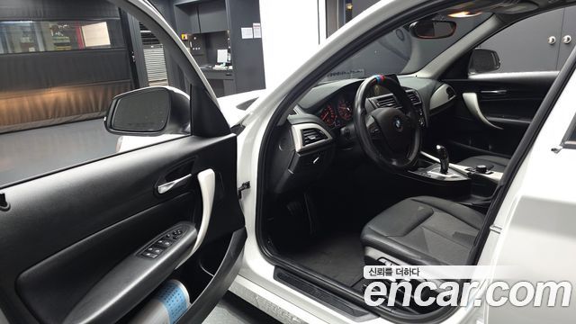 BMW 1 Series (F20) 118d JOY 5DOOR 2017 — фото 10