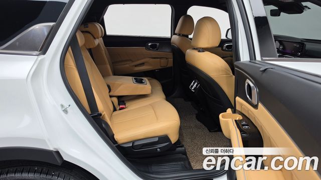 Kia Sorento (IV) HEV 1.6 2WD Gravity 2023 — фото 11