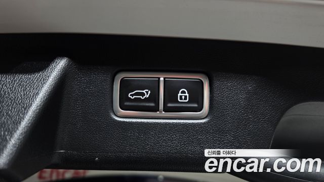 Kia Sorento (IV) HEV 1.6 2WD Gravity 2023 — фото 18