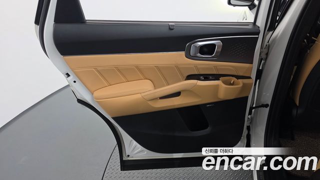 Kia Sorento (IV) HEV 1.6 2WD Gravity 2023 — фото 25