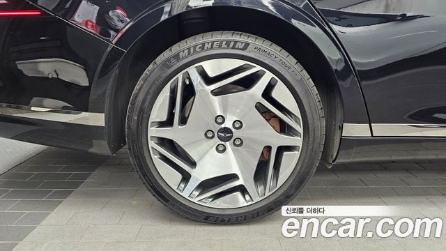 Genesis G90 (RS4) Gasoline 3.5 Turbo e-S/C AWD LWB 2023 — фото 5