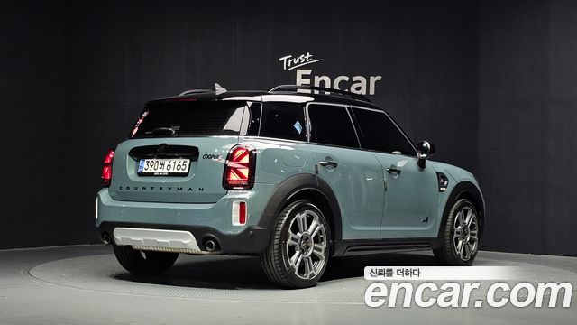 MINI Cooper S Countryman ALL4 Classic 2nd 2024 — фото 2