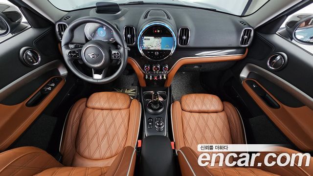 MINI Cooper S Countryman ALL4 Classic 2nd 2024 — фото 7