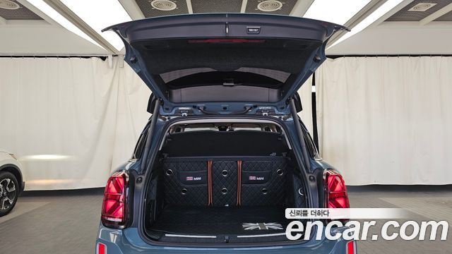 MINI Cooper S Countryman ALL4 Classic 2nd 2024 — фото 20