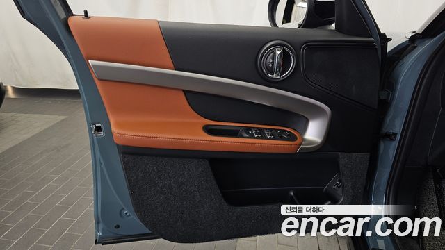 MINI Cooper S Countryman ALL4 Classic 2nd 2024 — фото 24