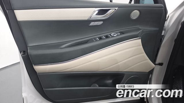 Genesis GV80 2.5T Gasoline 2WD 2024 — фото 24