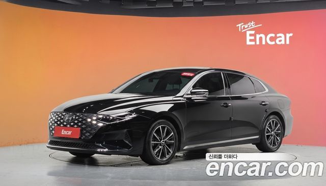 Hyundai Grandeur (IG) 2.5 Le Blanc