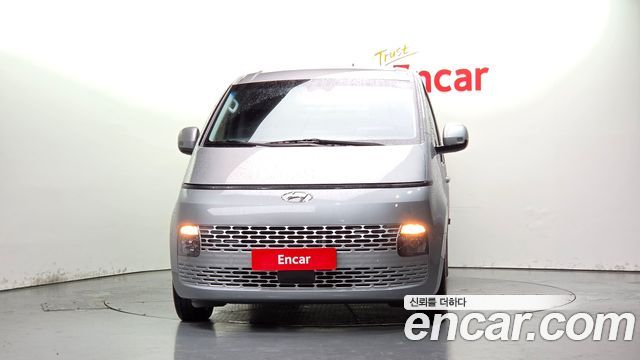 Hyundai Staria Cargo 3-Seater Modern 2022 — фото 3
