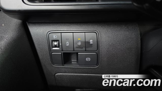 Hyundai Staria Cargo 3-Seater Modern 2022 — фото 17