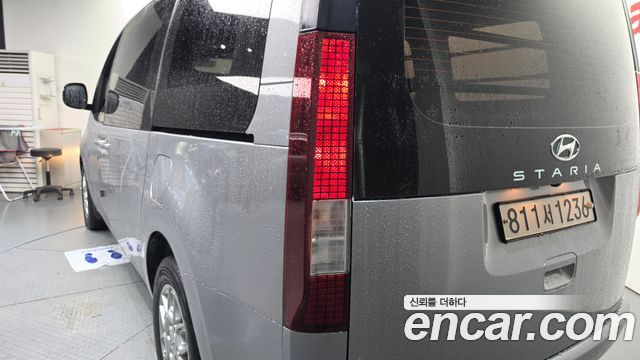 Hyundai Staria Cargo 3-Seater Modern 2022 — фото 23